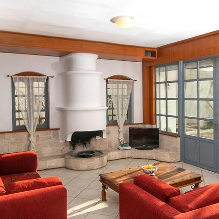 Villa Popillon 1 Myrties エクステリア 写真